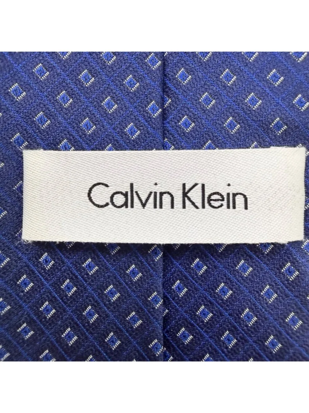 Calvin Klein Mens Blue Silk Tie Geometric Pattern Business Formal Accessory